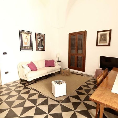 Slow Lecce - Old Town Apartment Sit 外观 照片
